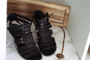 High heels shoes black sandals Roman sandals